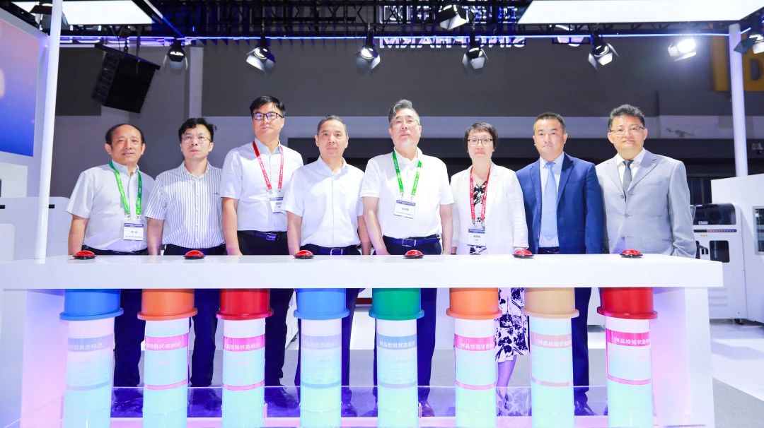 智臻而檢 · 自享從容 | 九強(qiáng)生物智能化實(shí)驗(yàn)室解決方案上市發(fā)布會(huì)成功召開(kāi)！